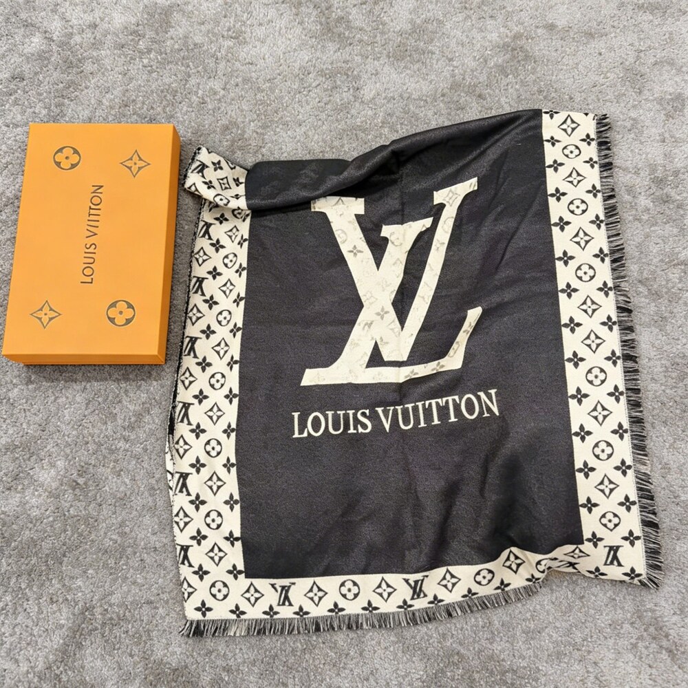 Louis Vuitton Black Cream Statement LV Border Wrap